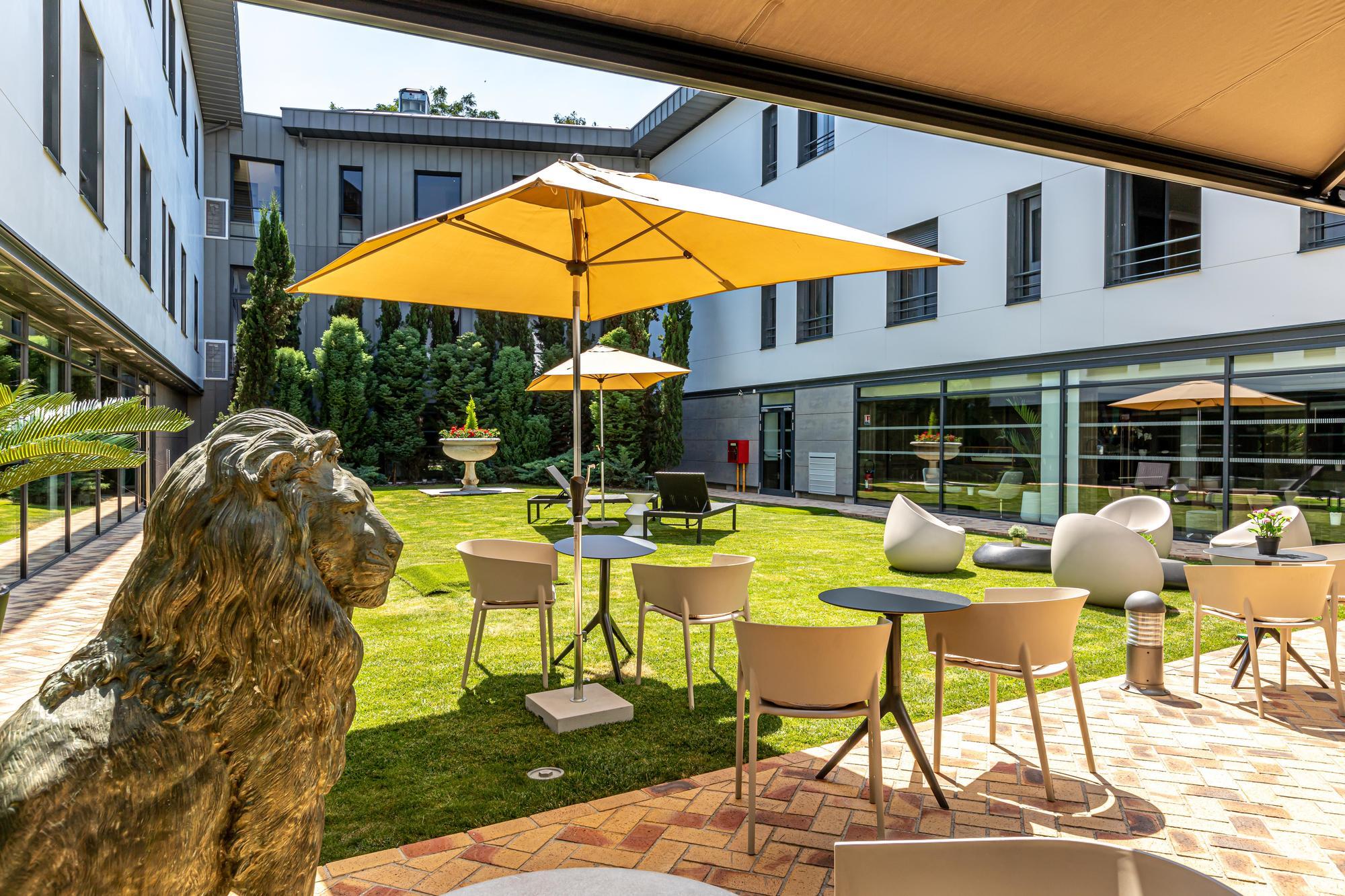 Aparthotel Les Jardins De St Cloud Saint-Cloud Exterior foto